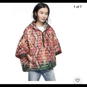 Think Royln Quilted Hi-Low Hooded Poncho Size XS/S